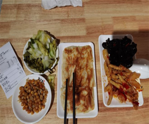 皇享牛牛杂加盟费