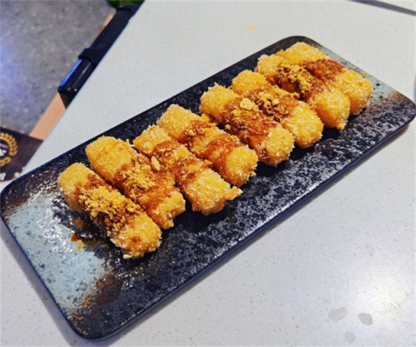 川城纪酸菜鱼加盟费