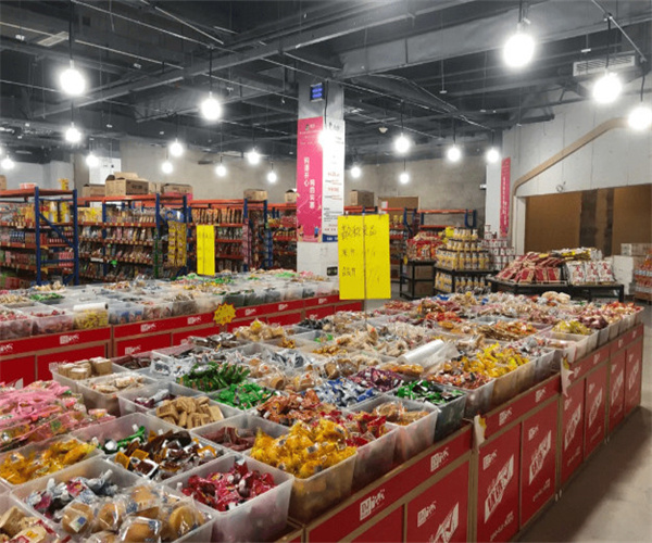 鹿小曼仓储店加盟费