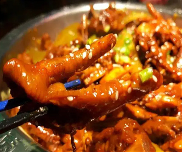 伍小酥肉蟹煲鸡爪煲加盟费