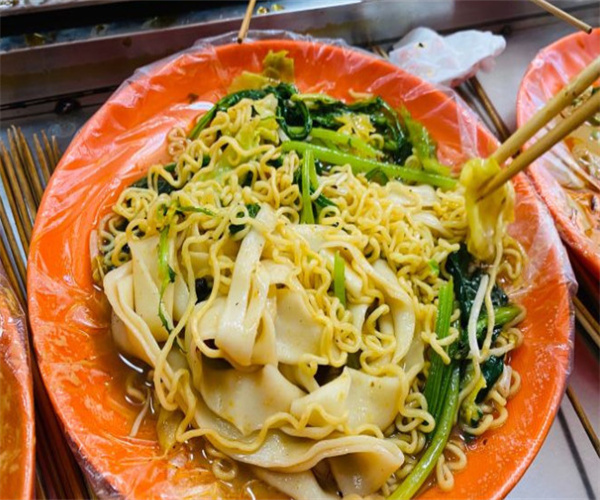 朱阿标麻辣烫加盟费