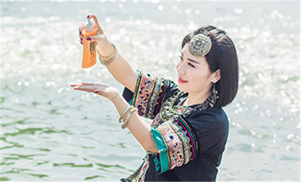 岳灵养发馆加盟