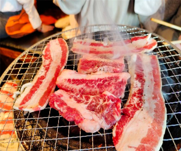 山葵烤肉加盟