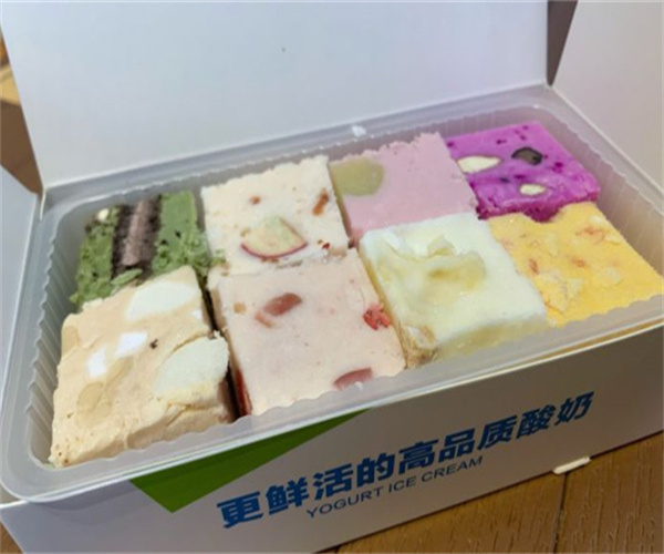 憨仔方方厚切炒酸奶加盟