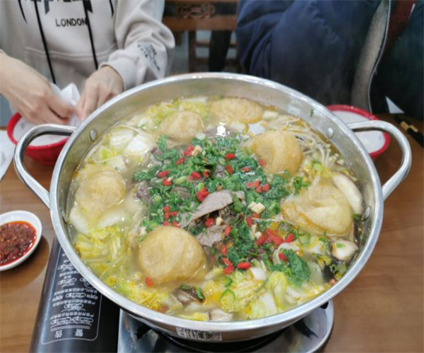 臻牛道牛肉汤加盟