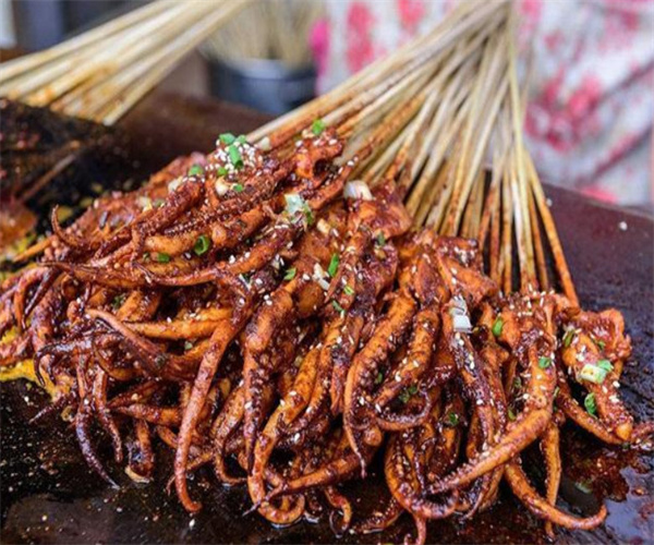三顾诸葛烤串加盟费
