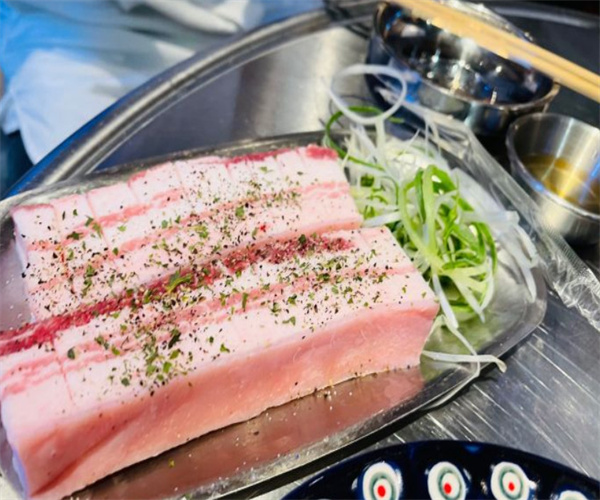 山葵烤肉加盟