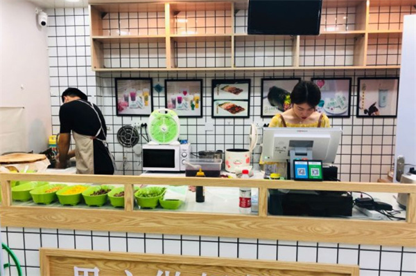 小桃饭团加盟