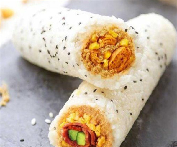小桃饭团加盟