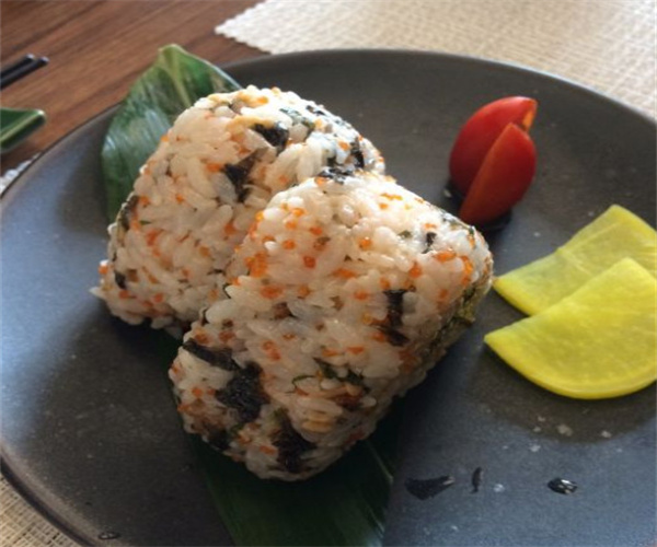 手握饭团加盟