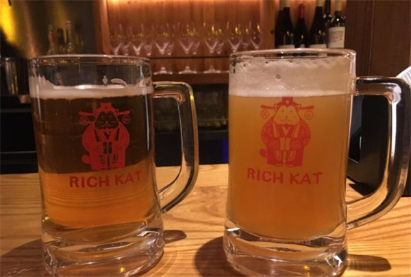 猫员外精酿啤酒馆加盟