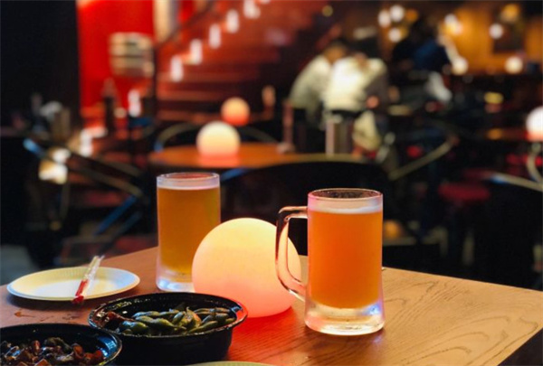 猫员外精酿啤酒馆加盟