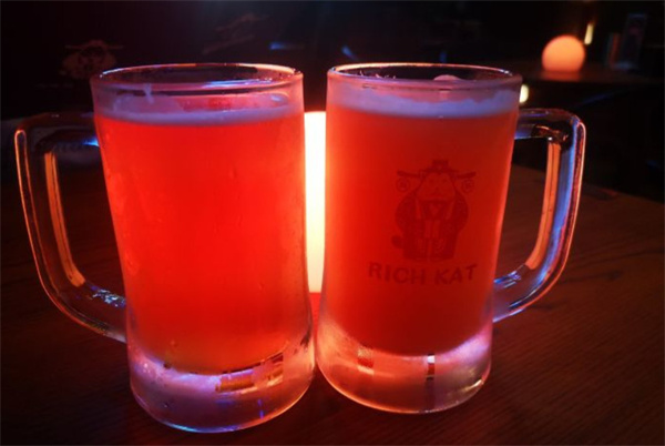 猫员外精酿啤酒馆加盟