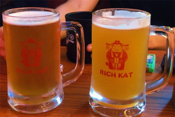 猫员外精酿啤酒馆加盟