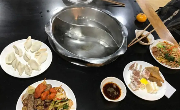 水饺自助餐加盟费