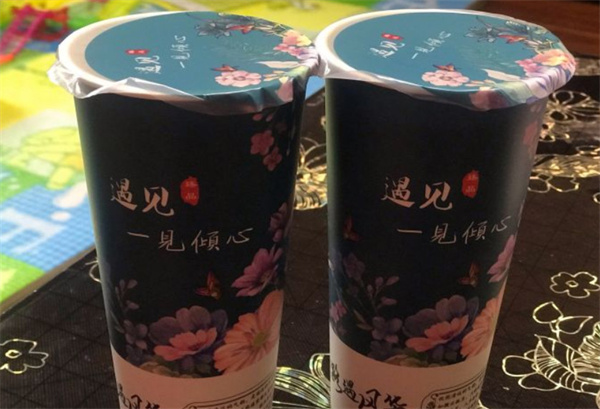吟茶奶茶加盟