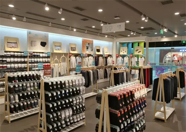 七色纺内衣店加盟