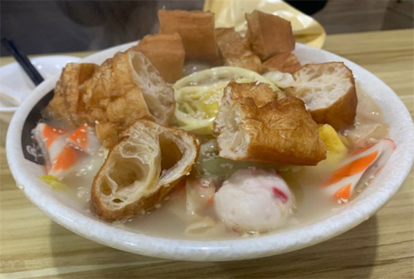 滋麻官麻辣烫加盟