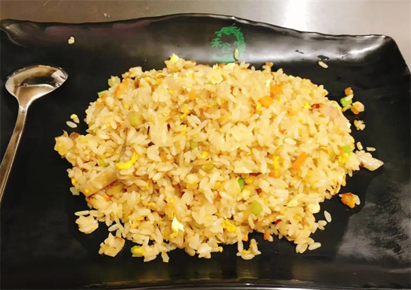 特色炒饭加盟