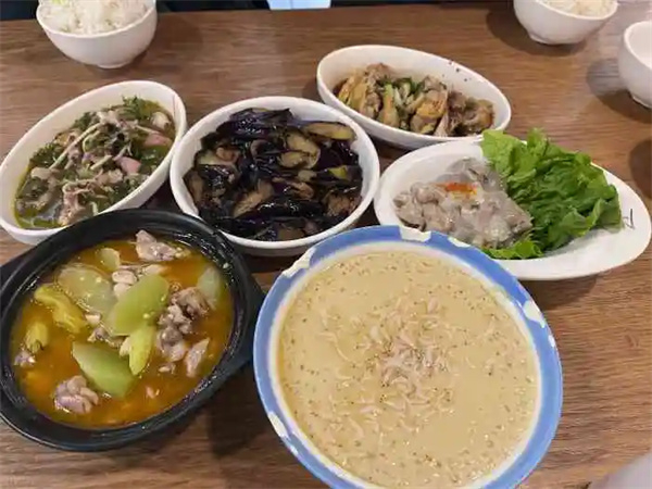 小贤家快餐加盟