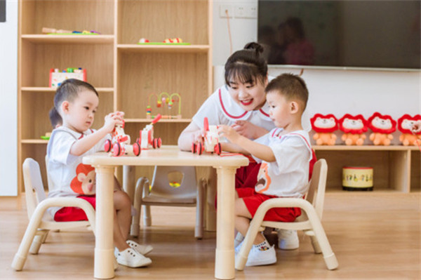 真爱幼幼全日制早教加盟