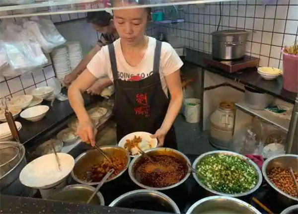 刘二妈米皮加盟