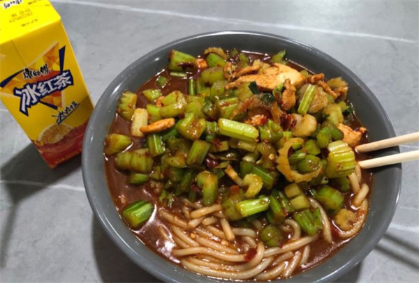 玲玲米粉加盟