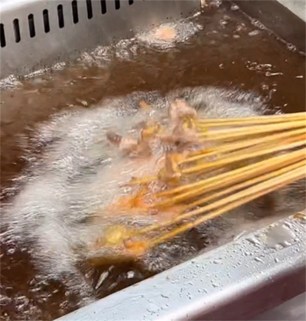 老嫂子炸串加盟店