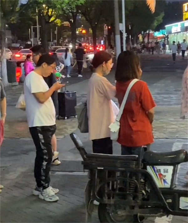 老嫂子炸串加盟费多少钱？