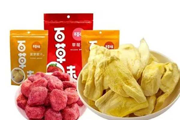 百草味和三只松鼠哪个好?