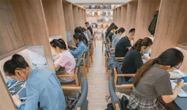 付费自习室大批下沉县城，谨防陷阱！