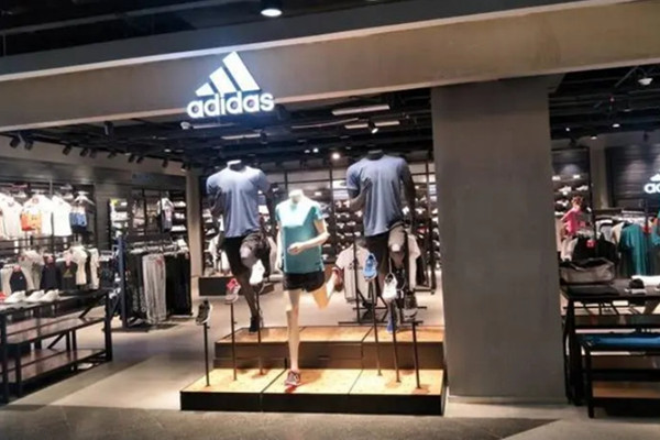 阿迪正品折扣店加盟