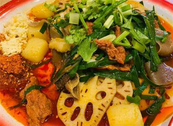 煮小篓盘盘麻辣烫加盟