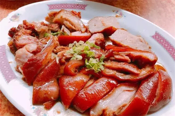 一桶红蹄猪脚饭加盟费