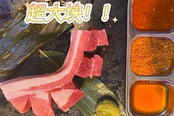 喜鹊小馆加盟