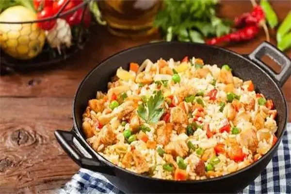 阿呆炒饭加盟