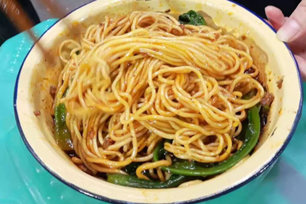板凳面加盟费