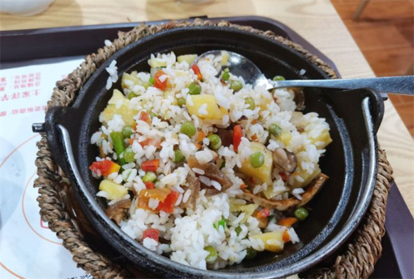 土家洋芋饭加盟