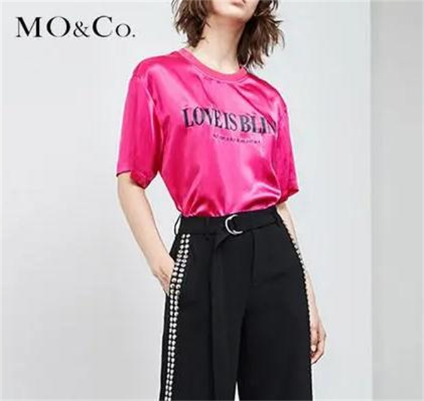 moco摩安珂女装加盟费