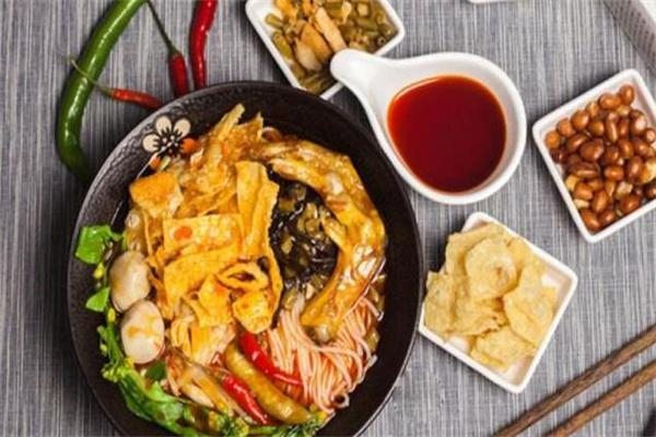 自然稻螺蛳粉加盟