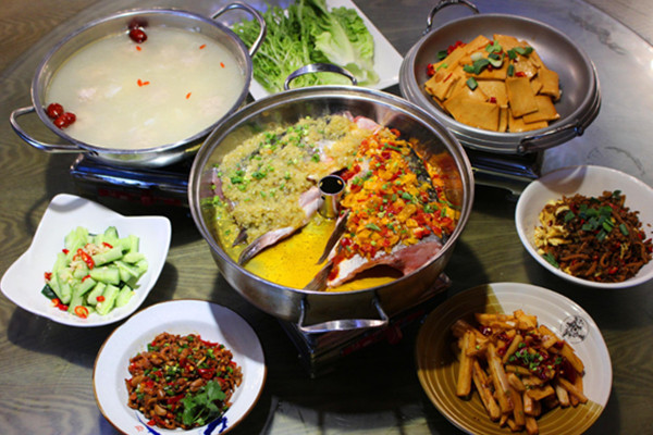 亲青菜食尚餐厅加盟费