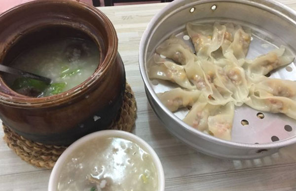 爽滑饺子王咸骨粥加盟