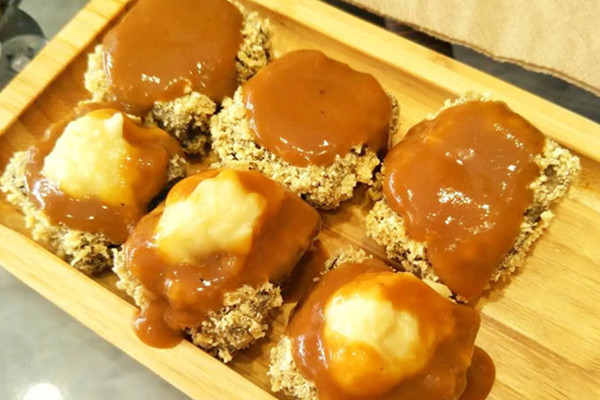 豆校长榴莲臭豆腐加盟