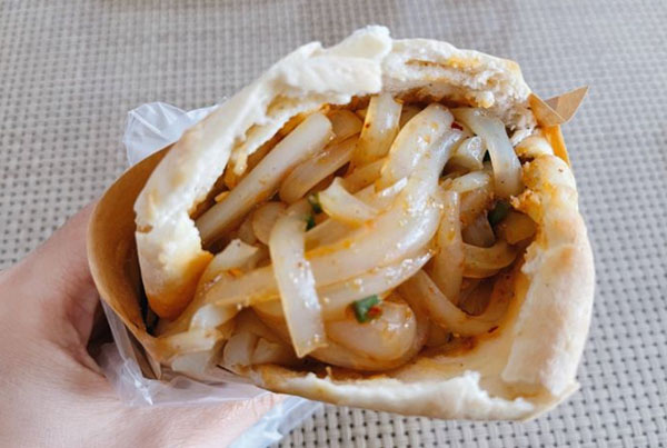 巷刻川味锅盔加盟
