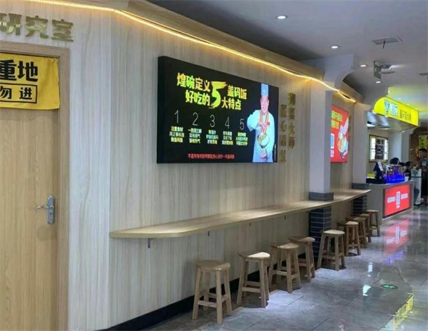 煌碗盖码饭加盟