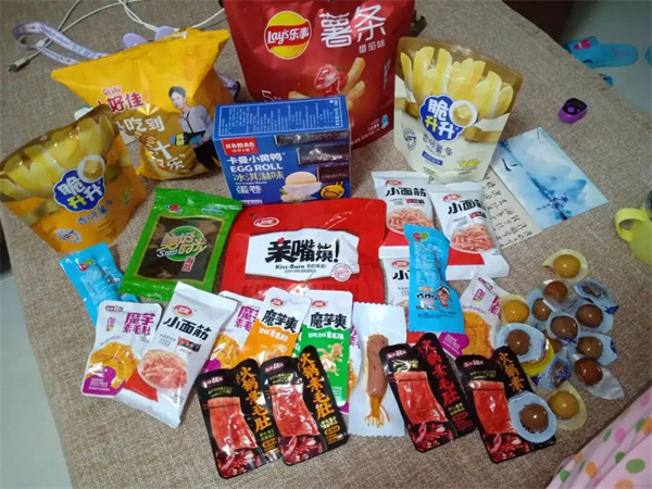 9块9零食加盟