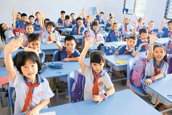 中小学教育加盟