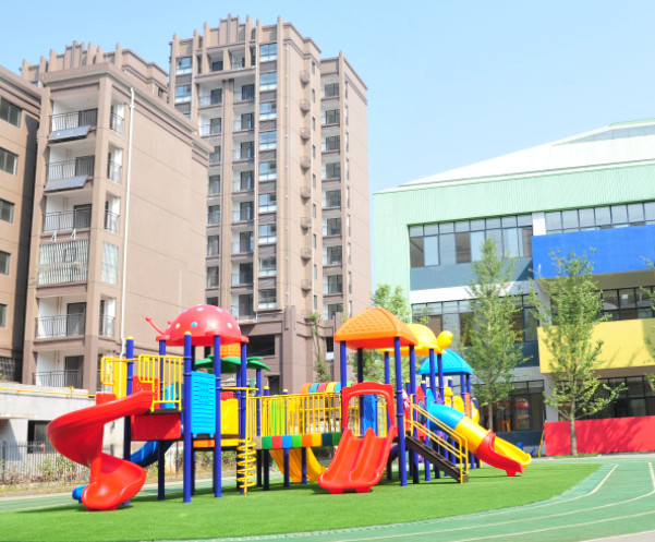 红太阳双语幼儿园加盟费