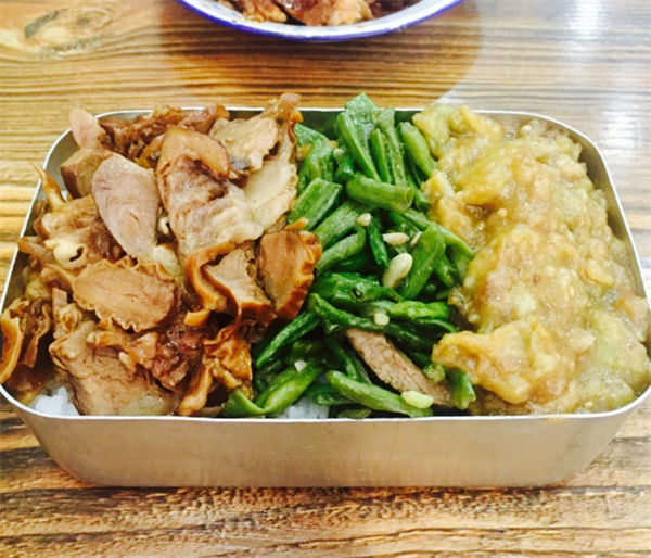 80年代老饭盒加盟