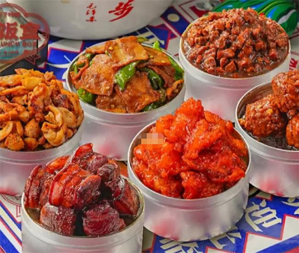 齐了咔嚓老饭盒加盟